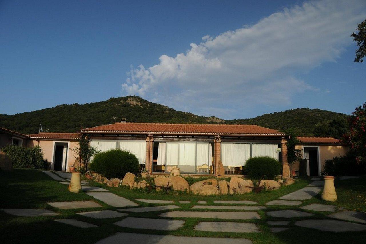 Hotel Borgo Di Campagna Porto San Paolo  Zewnętrze zdjęcie